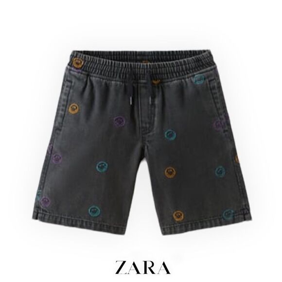 ZARA Kids | Black | SMILEYWORLD ® HAPPY COLLECTION FLOWY DENIM SHORTS - Picture 1 of 5